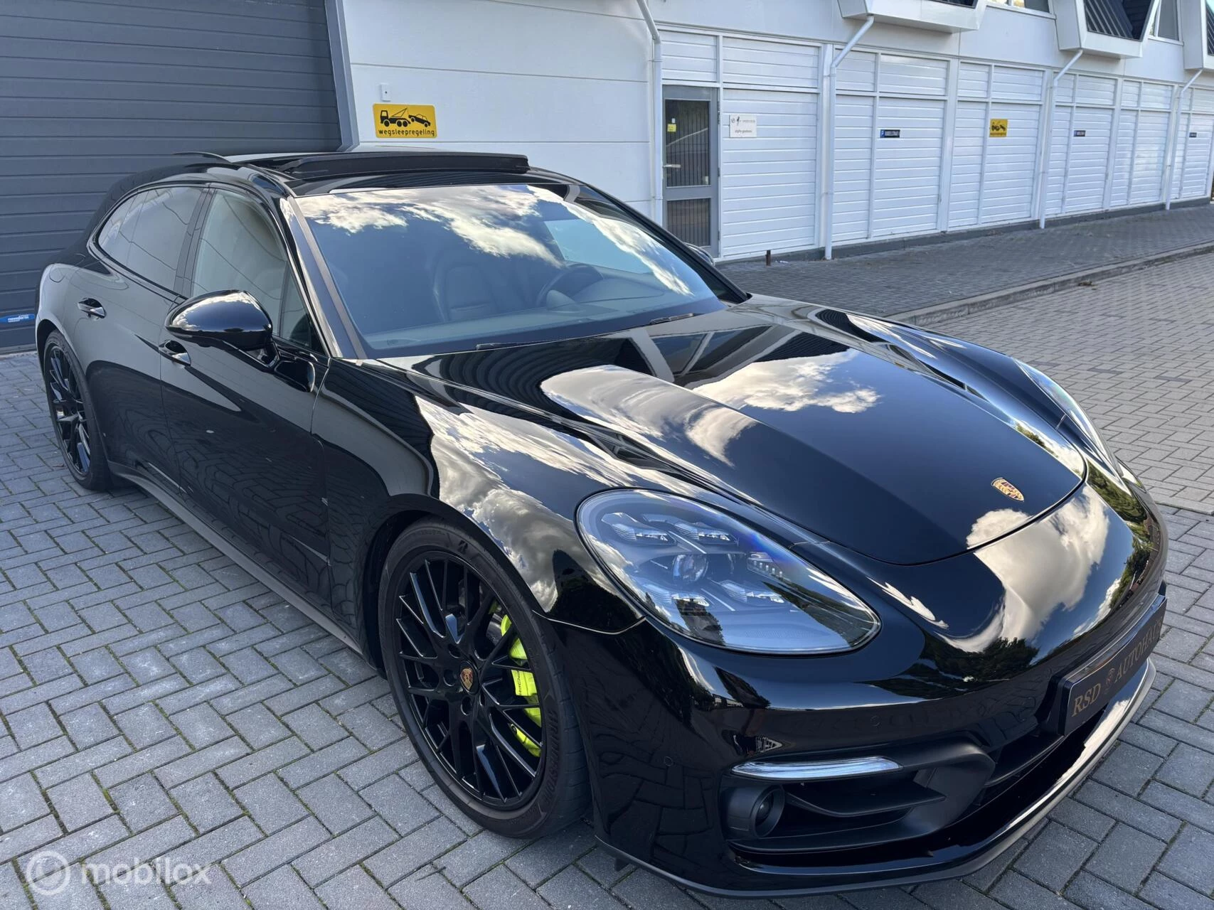 Hoofdafbeelding Porsche Panamera
