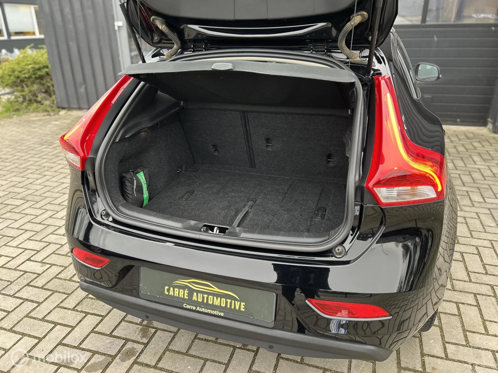 Hoofdafbeelding Volvo V40