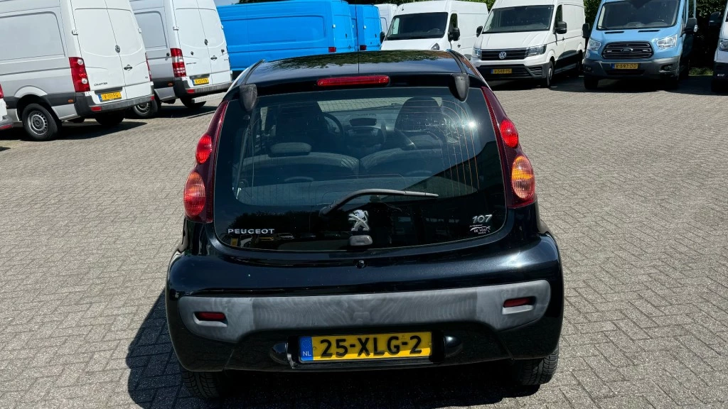 Hoofdafbeelding Peugeot 107