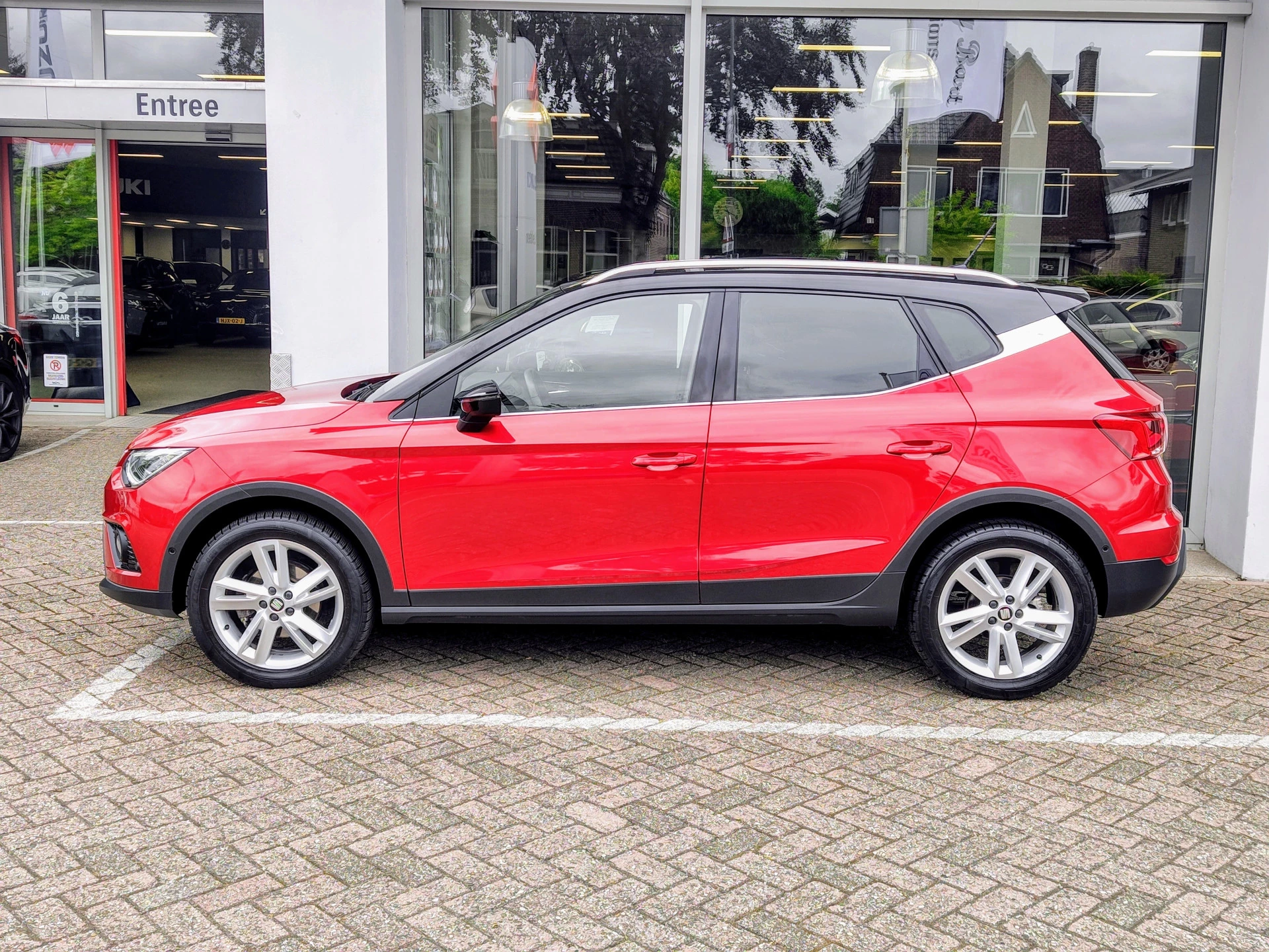 Hoofdafbeelding SEAT Arona