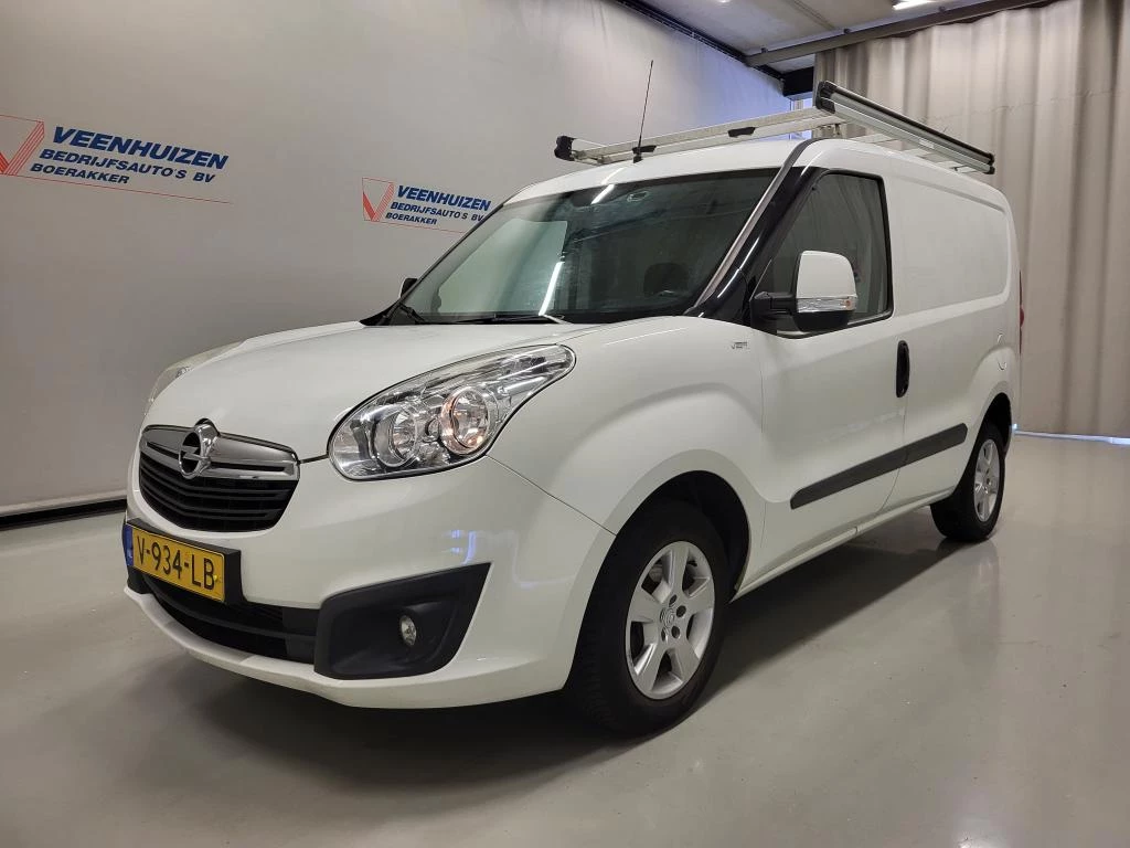 Hoofdafbeelding Opel Combo