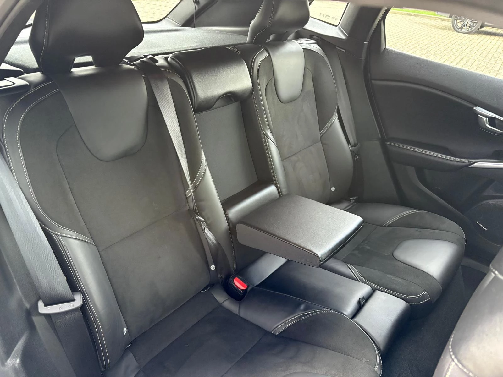 Hoofdafbeelding Volvo V40