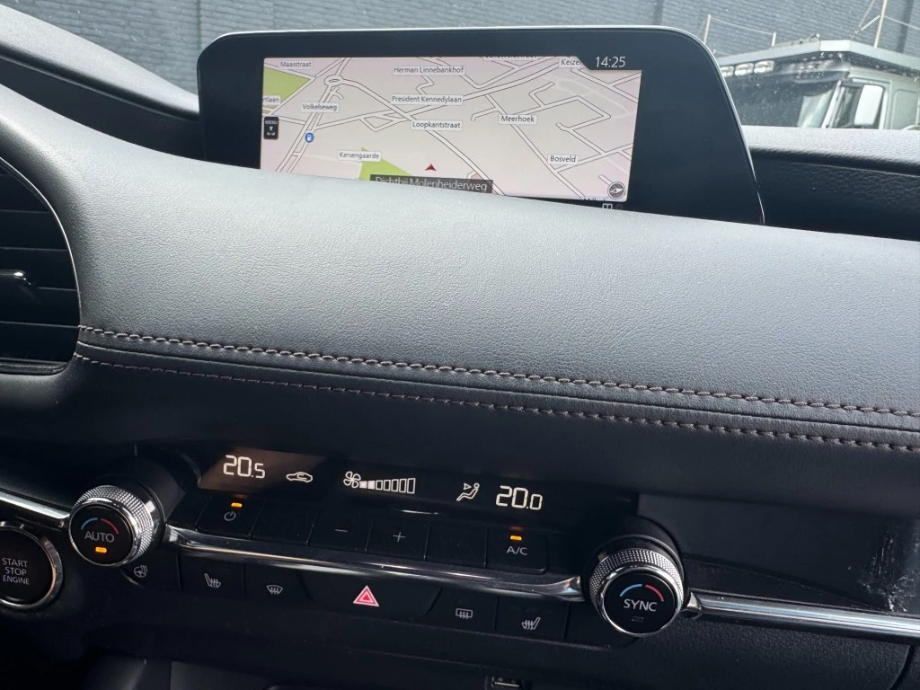 Hoofdafbeelding Mazda 3