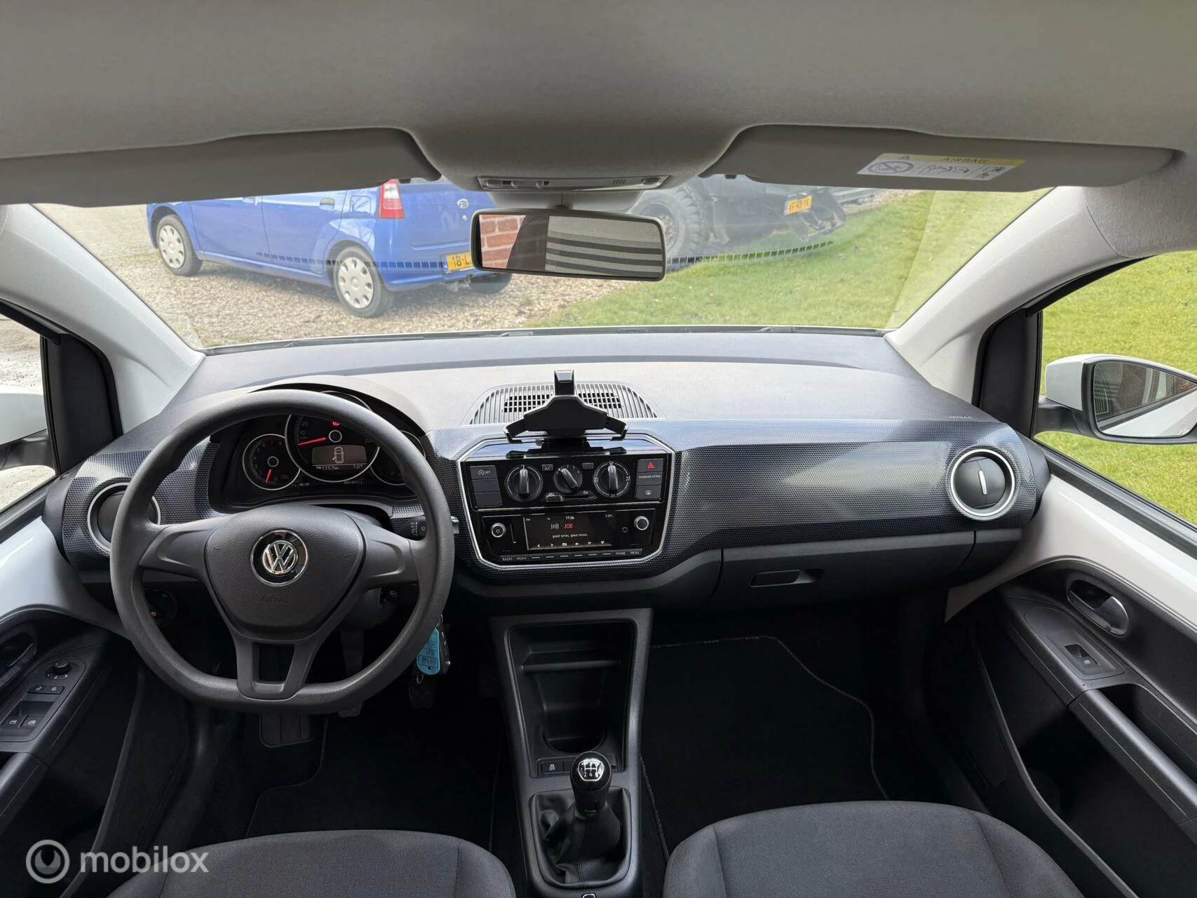 Hoofdafbeelding Volkswagen up!