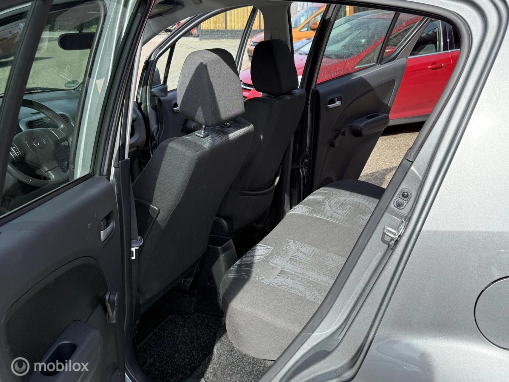 Hoofdafbeelding Opel Agila