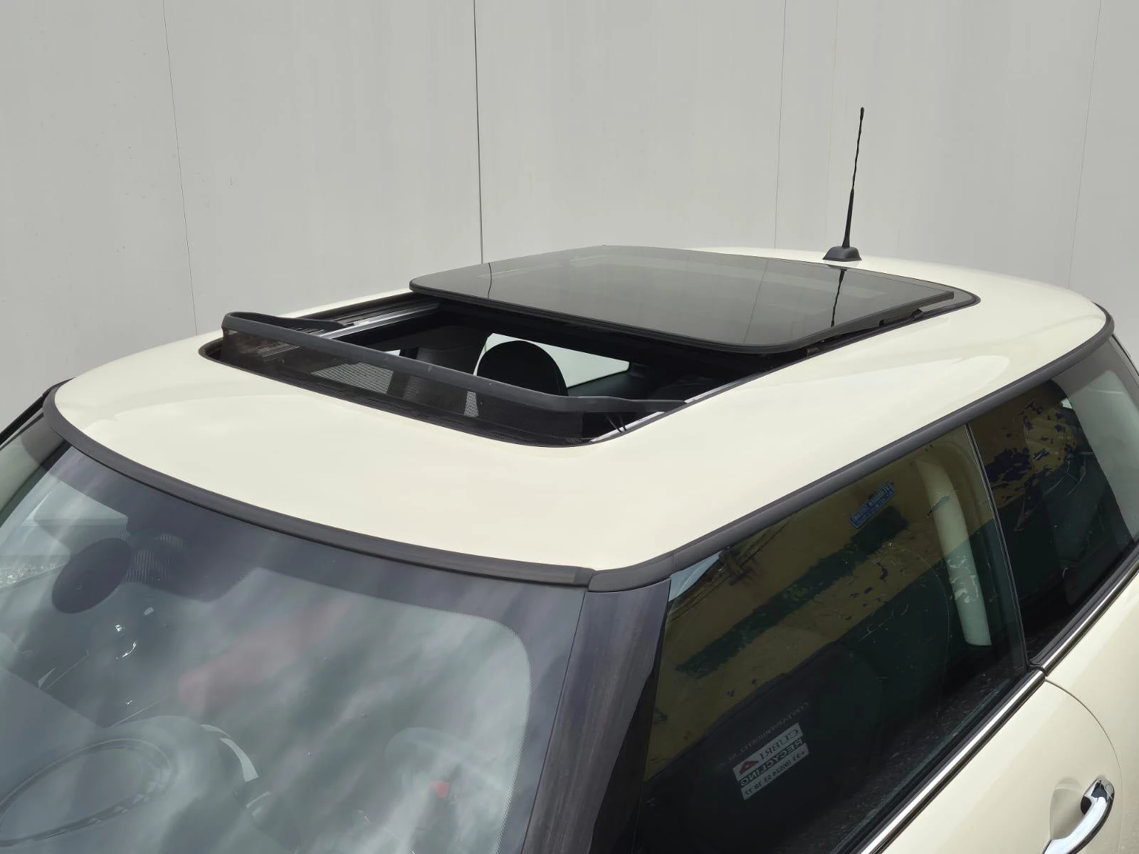 Hoofdafbeelding MINI One