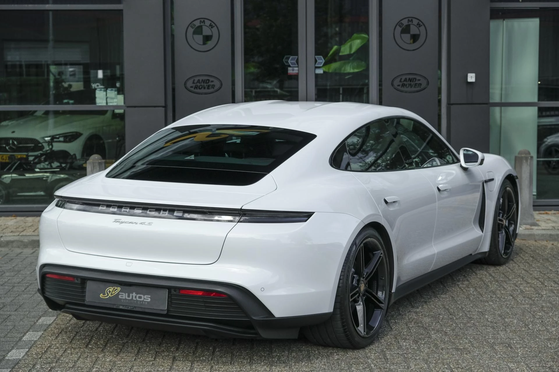 Hoofdafbeelding Porsche Taycan