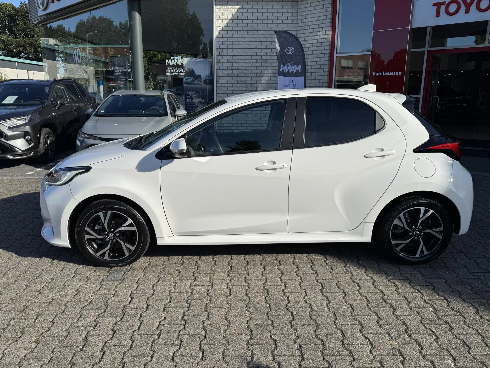 Hoofdafbeelding Toyota Yaris