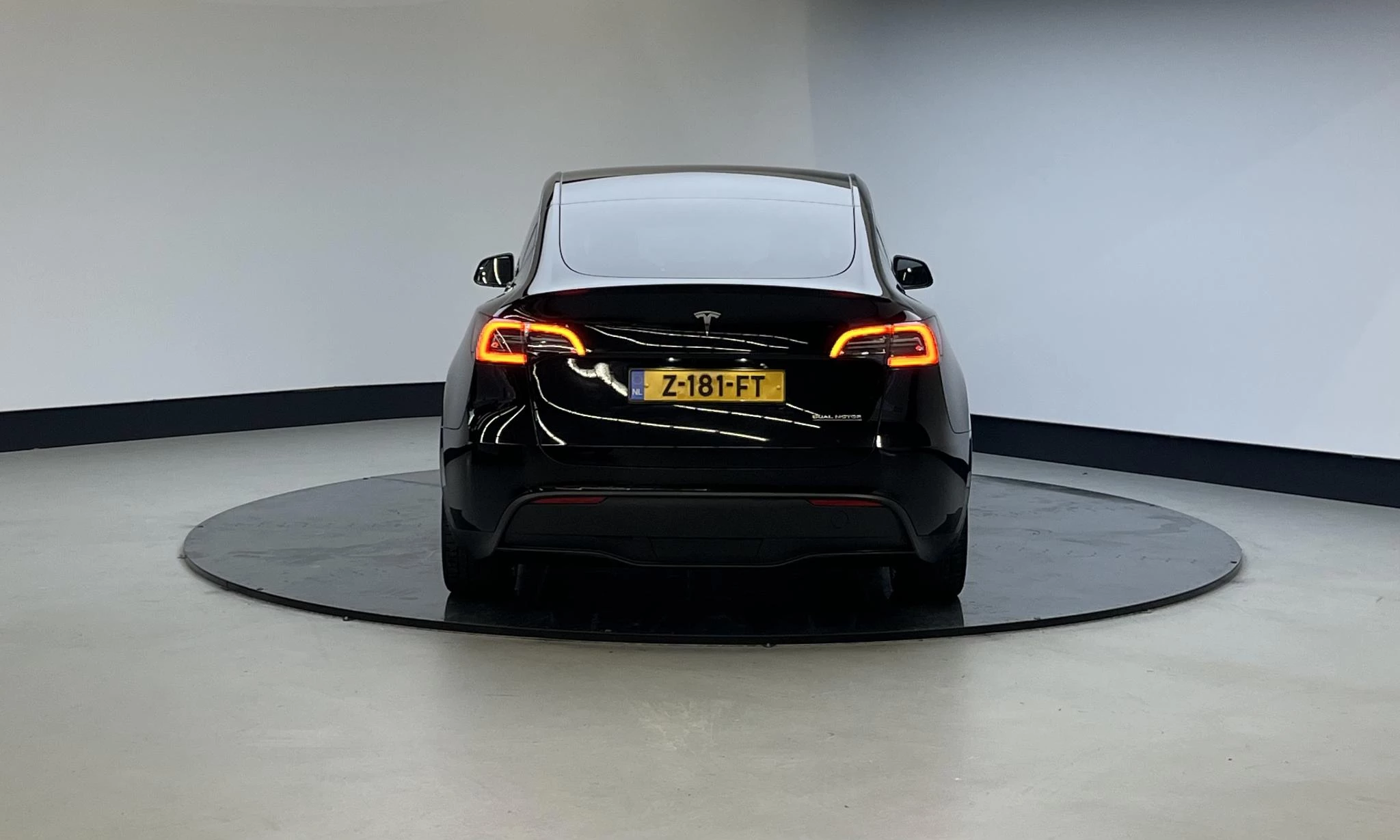 Hoofdafbeelding Tesla Model Y