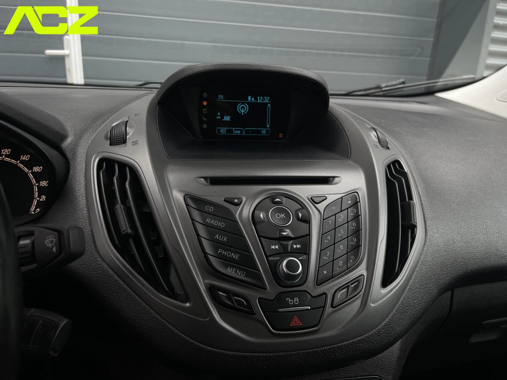 Hoofdafbeelding Ford Transit Courier