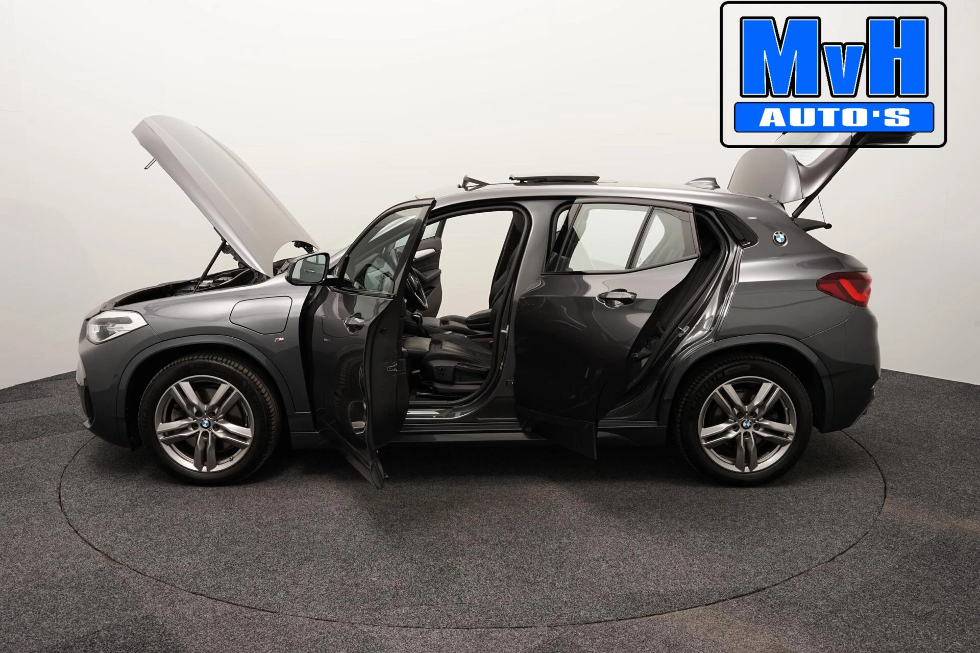 Hoofdafbeelding BMW X2
