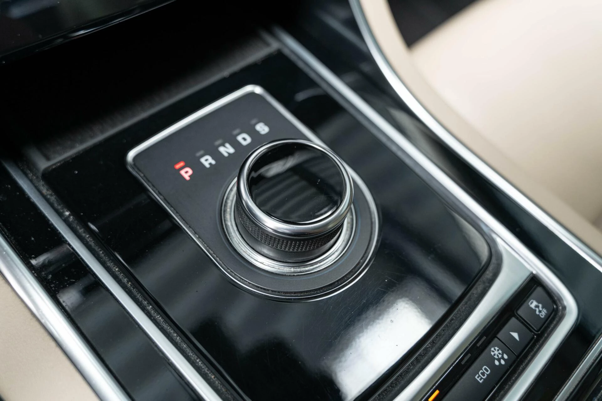 Hoofdafbeelding Jaguar XE