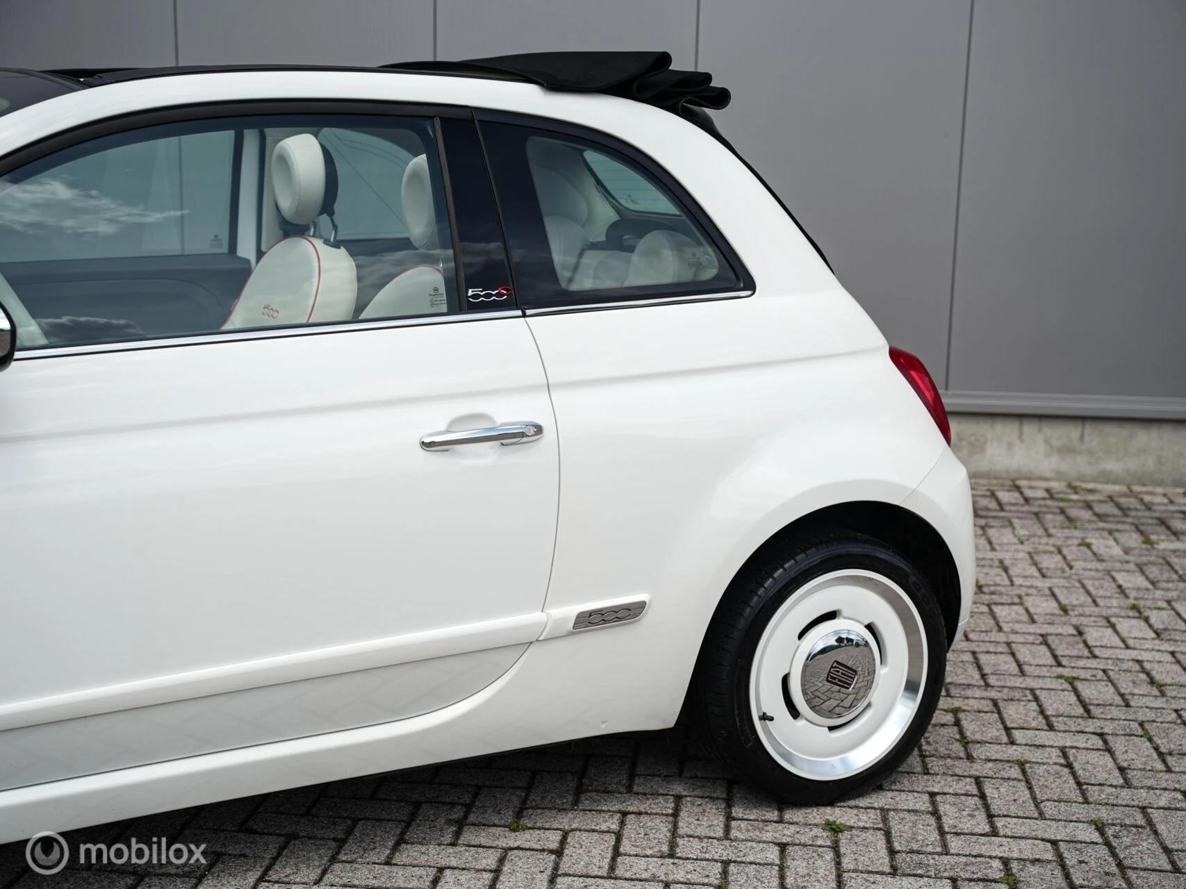 Hoofdafbeelding Fiat 500C
