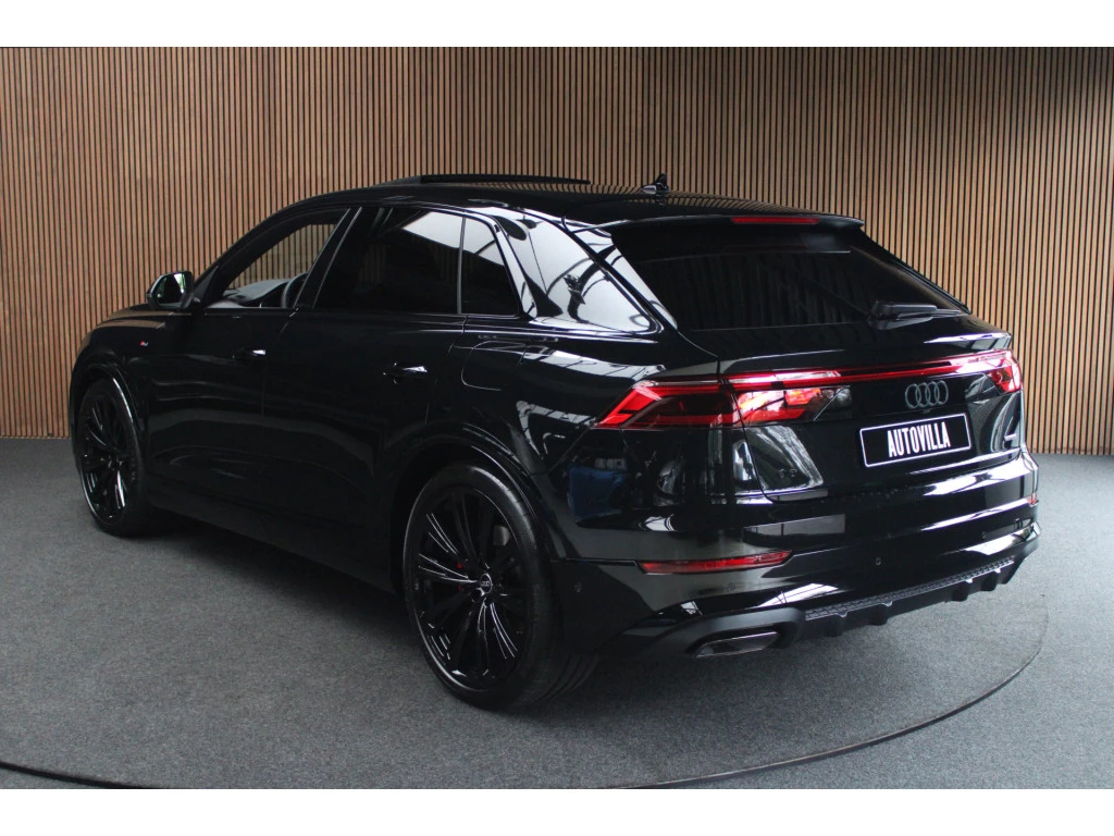 Hoofdafbeelding Audi Q8