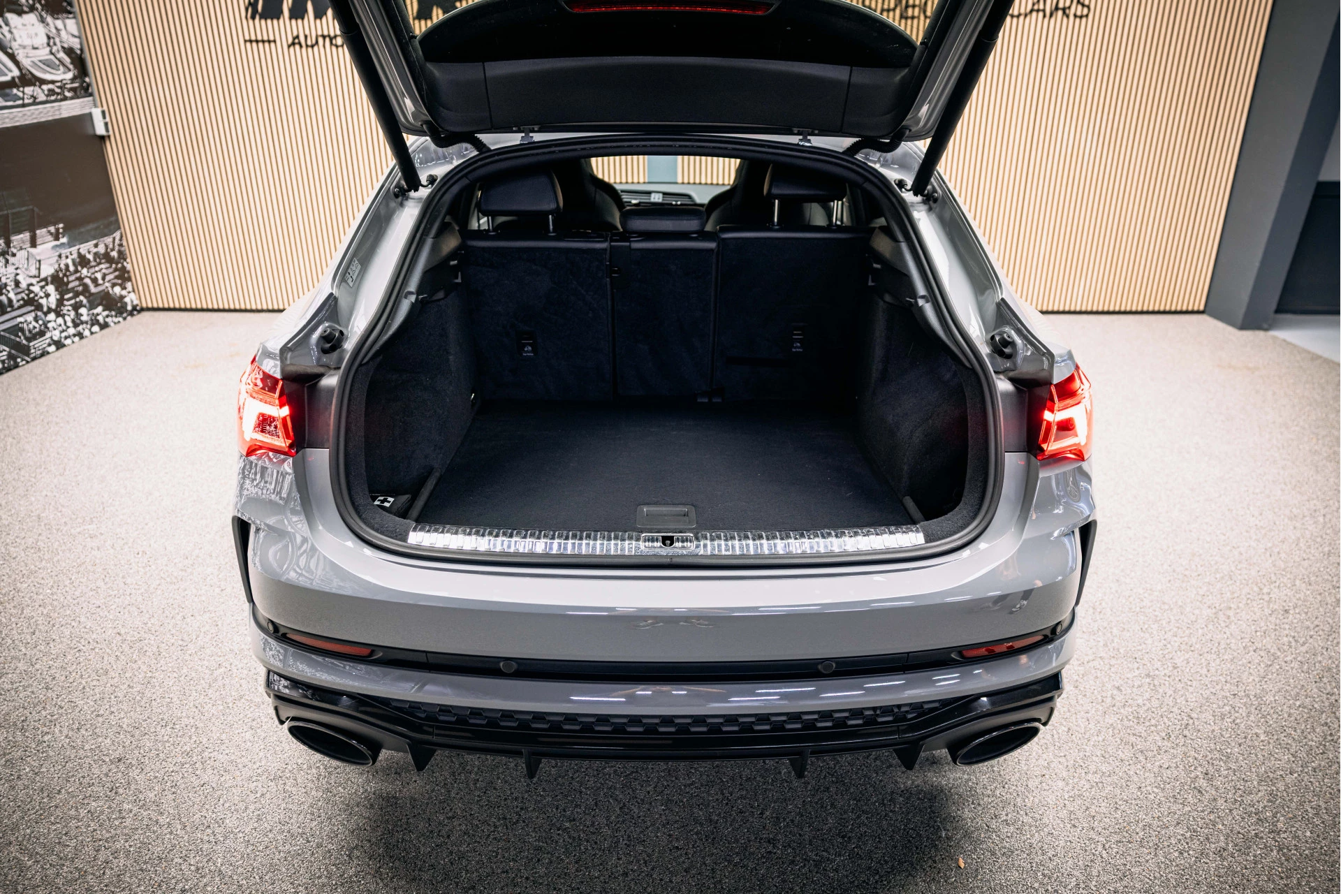 Hoofdafbeelding Audi RSQ3