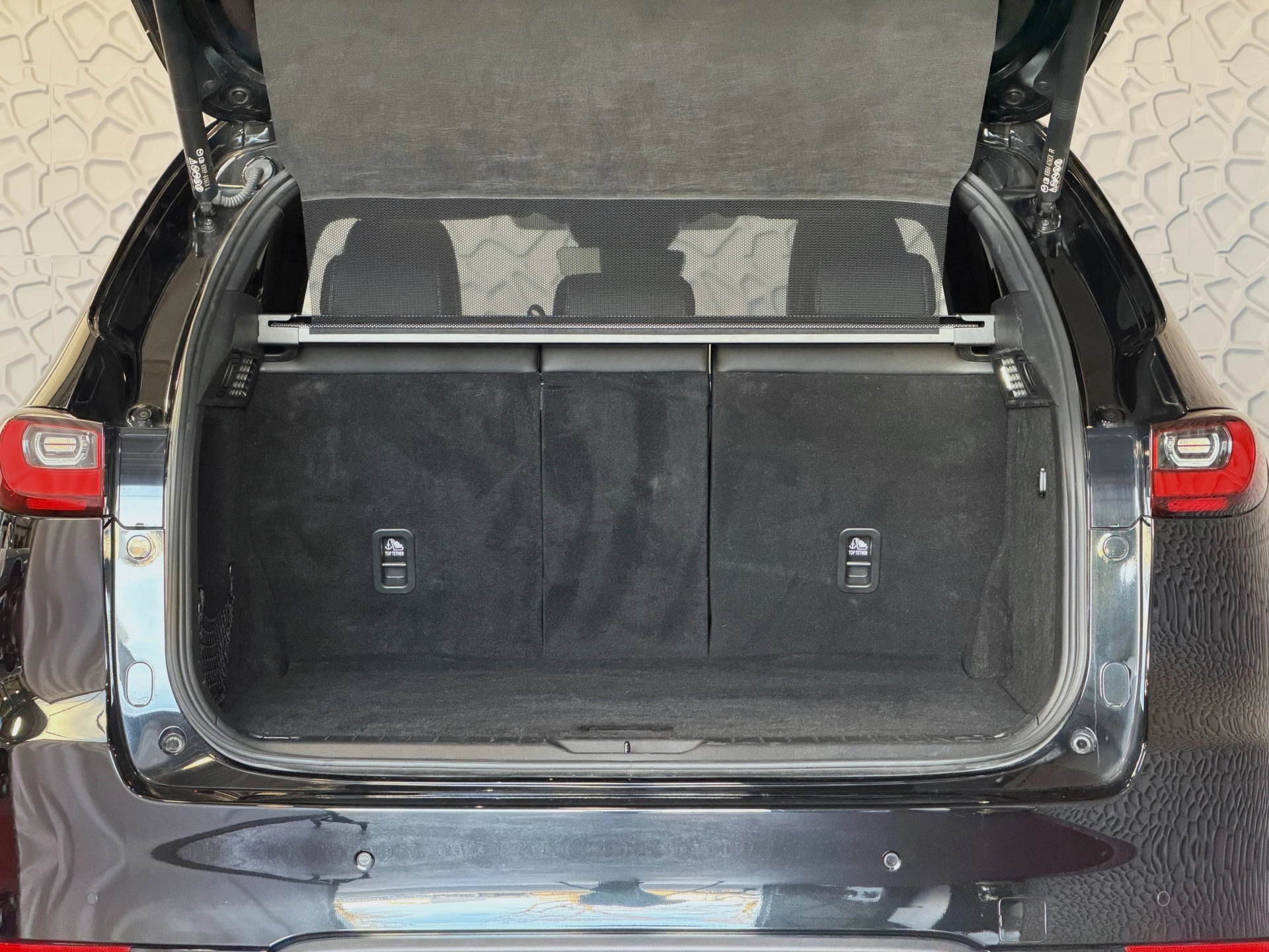 Hoofdafbeelding Mazda CX-60