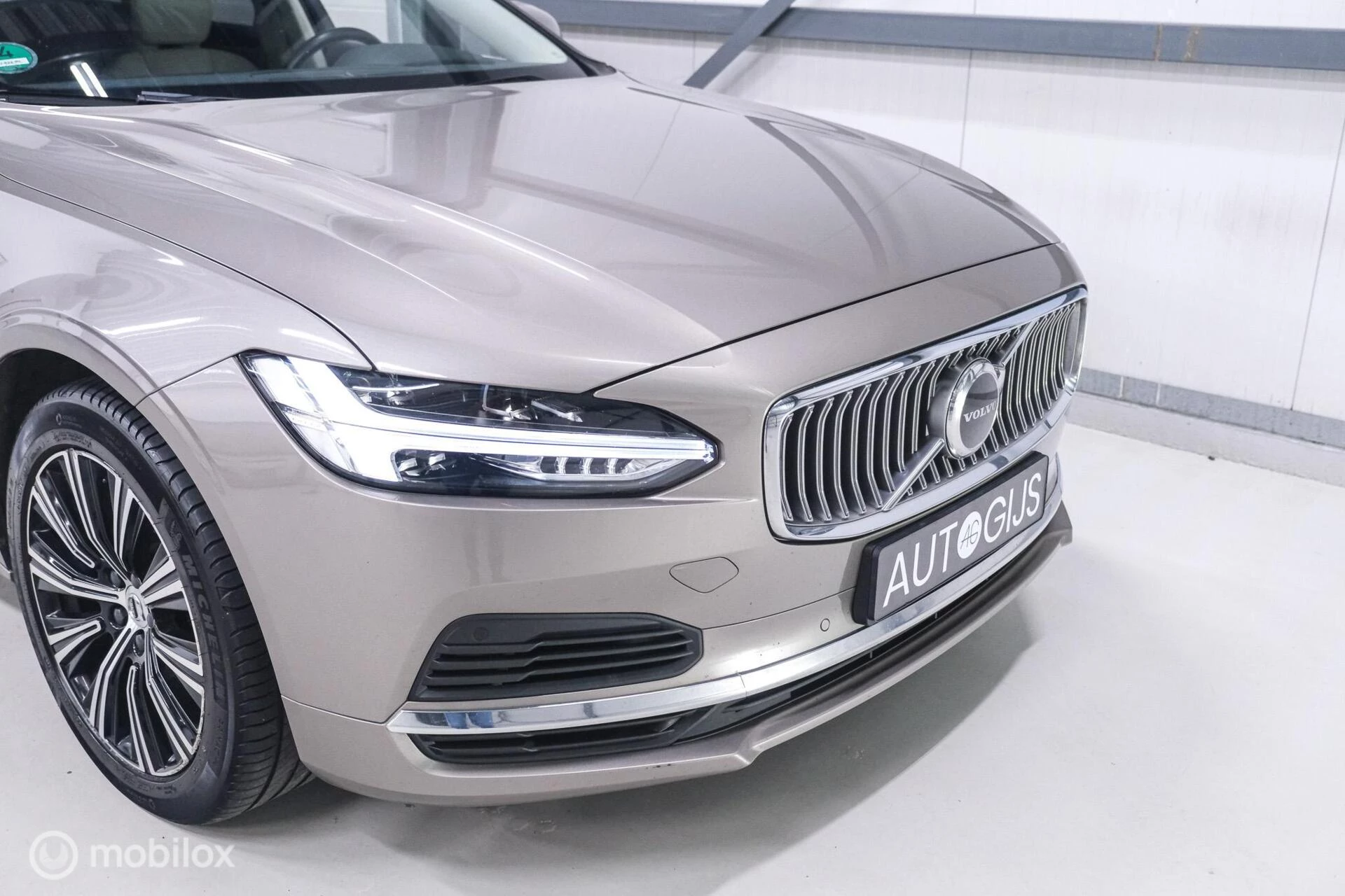 Hoofdafbeelding Volvo V90