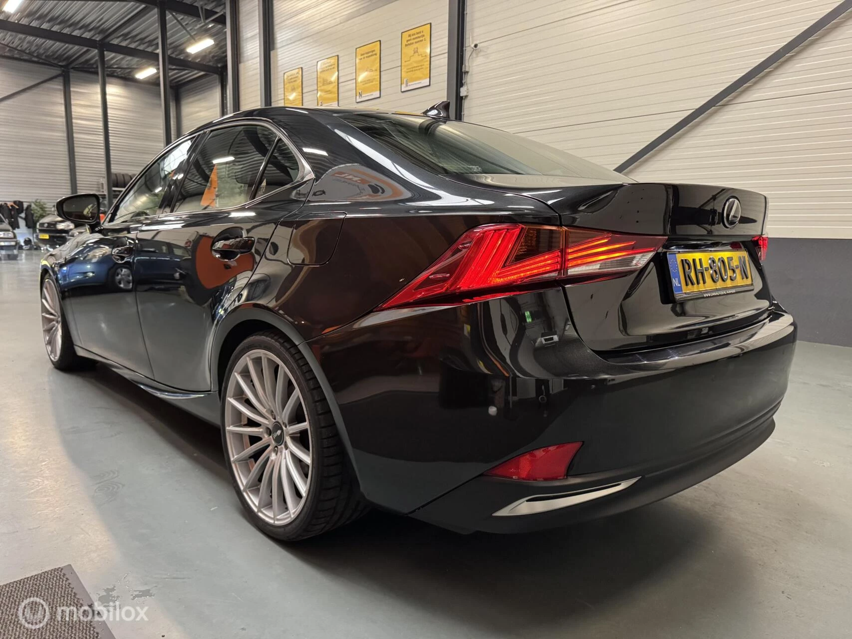 Hoofdafbeelding Lexus IS