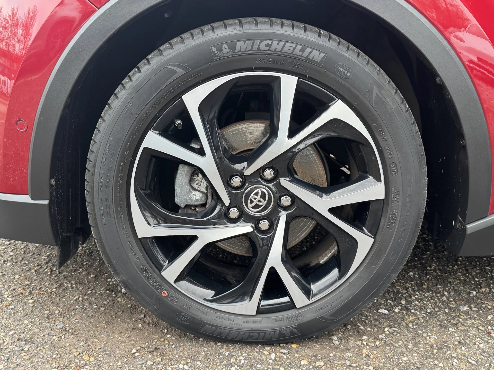 Hoofdafbeelding Toyota C-HR