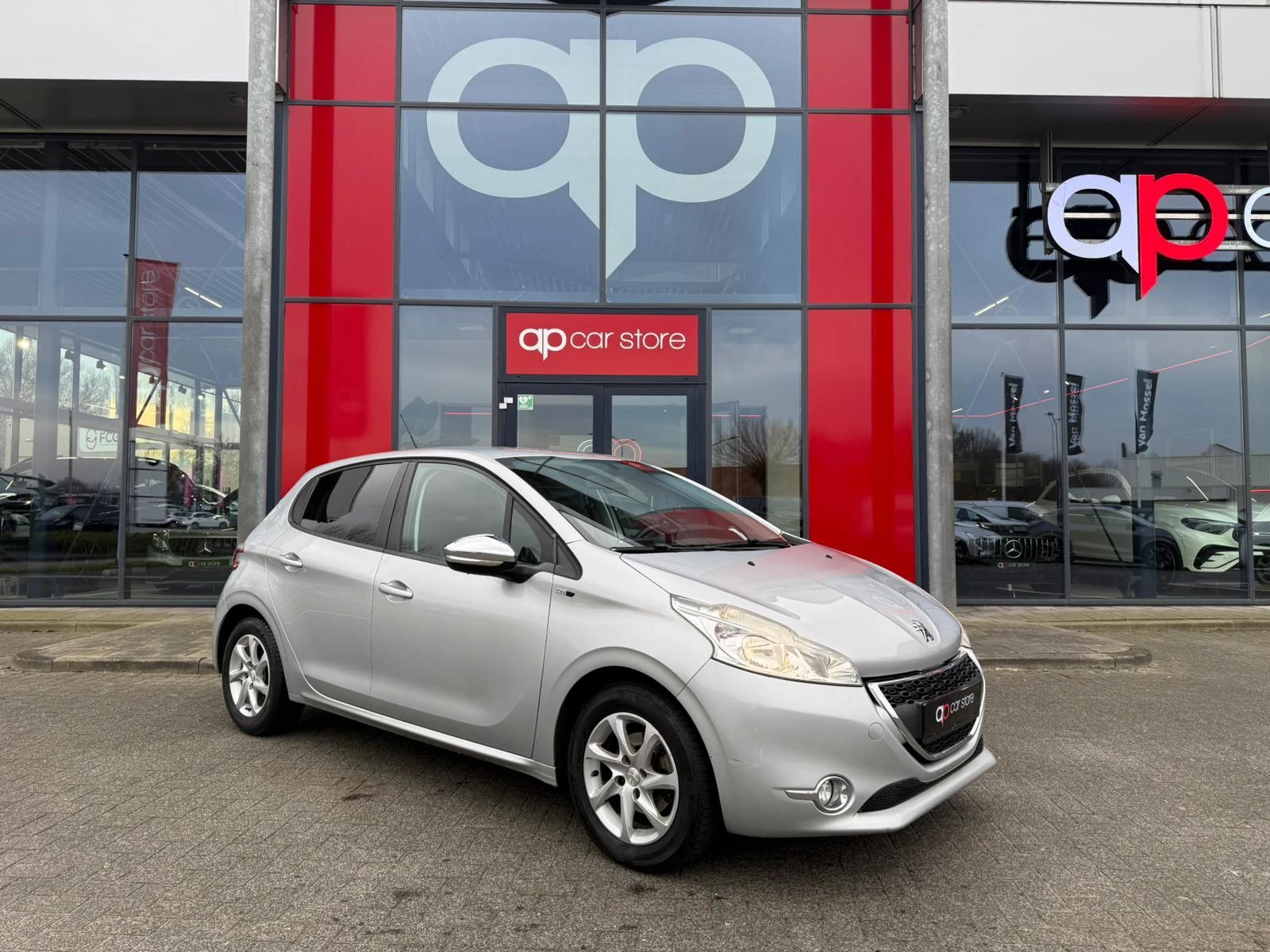 Hoofdafbeelding Peugeot 208