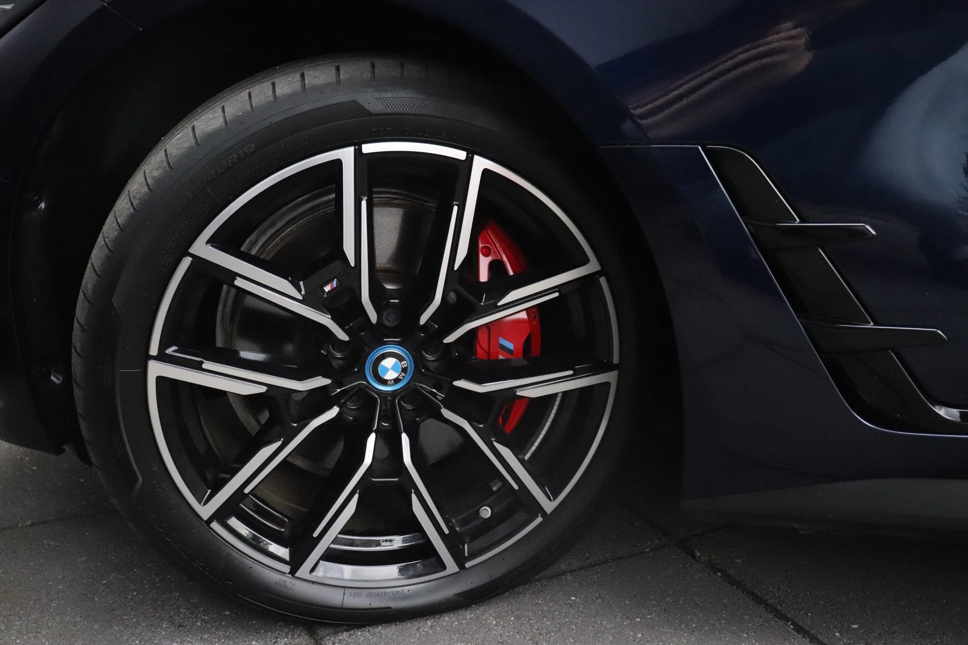 Hoofdafbeelding BMW i4