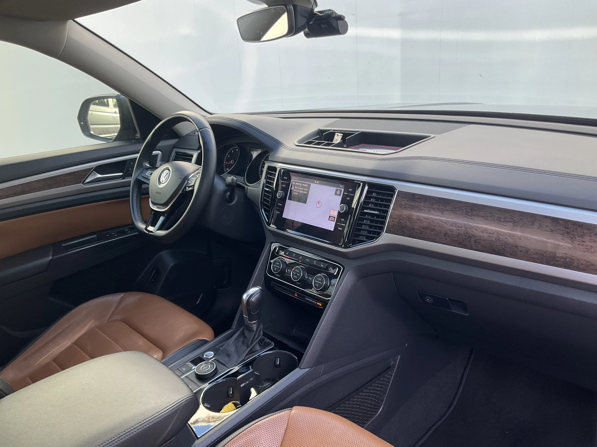 Hoofdafbeelding Volkswagen TERAMONT