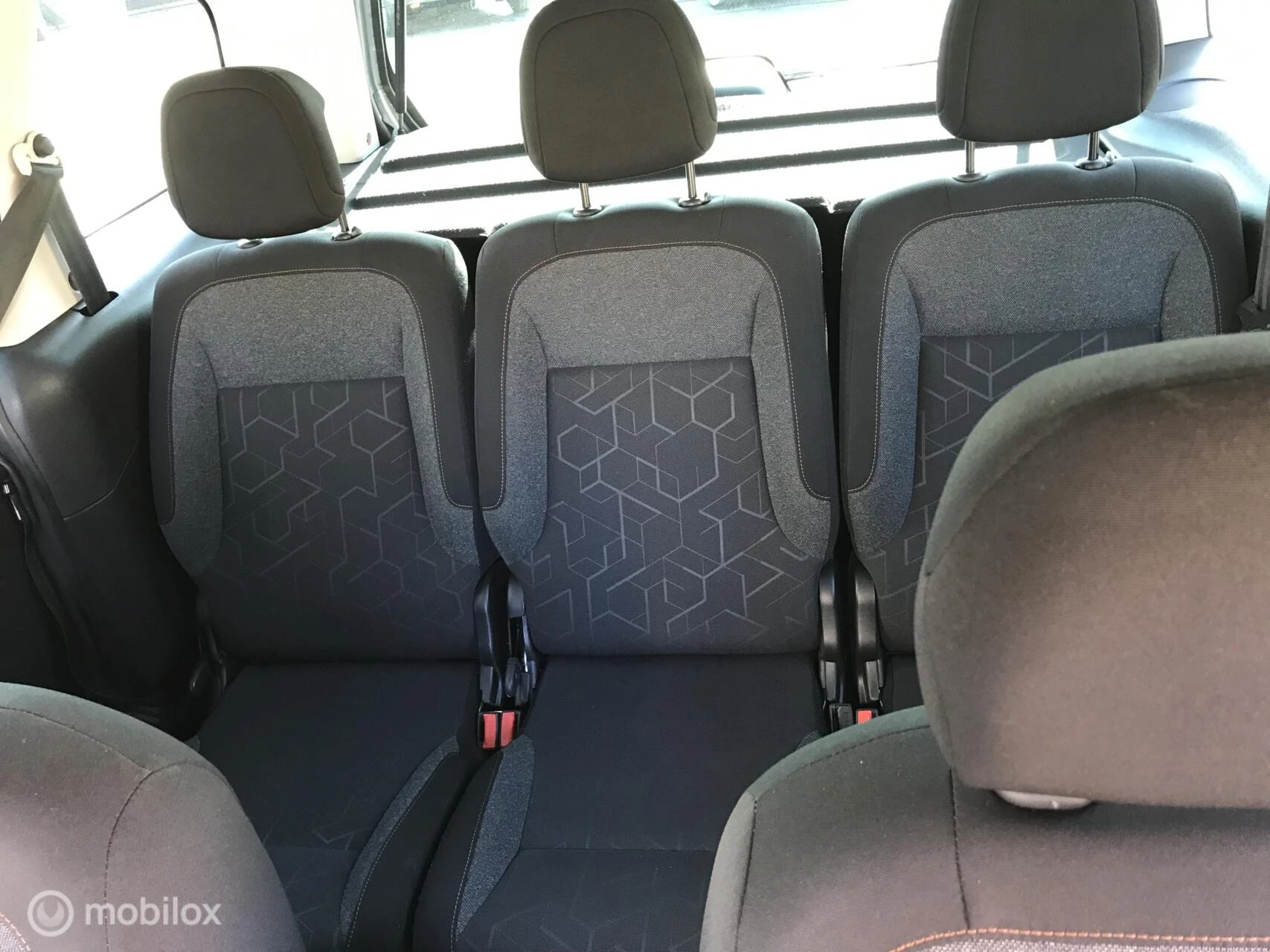 Hoofdafbeelding Peugeot e-Partner