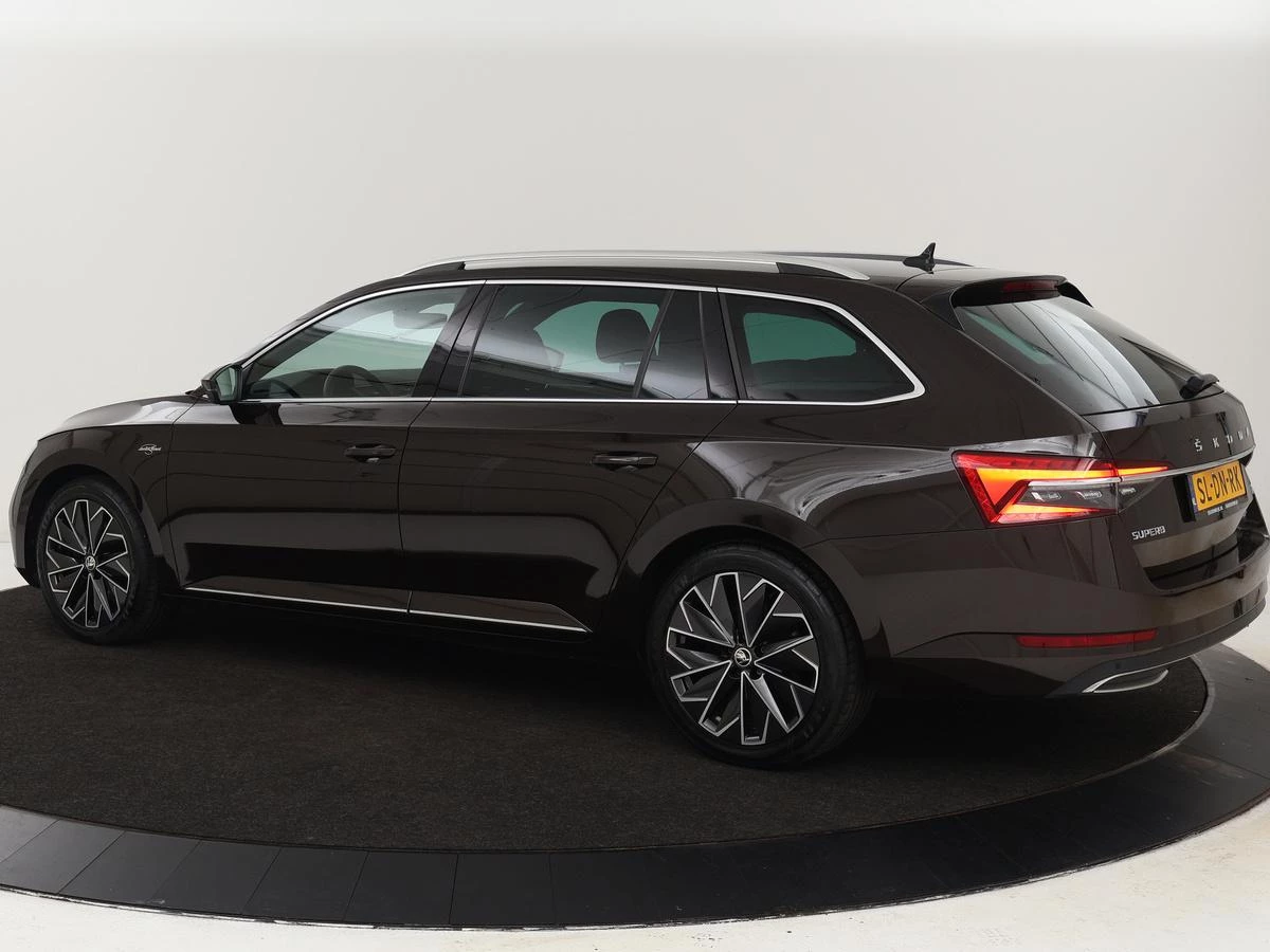 Hoofdafbeelding Škoda Superb