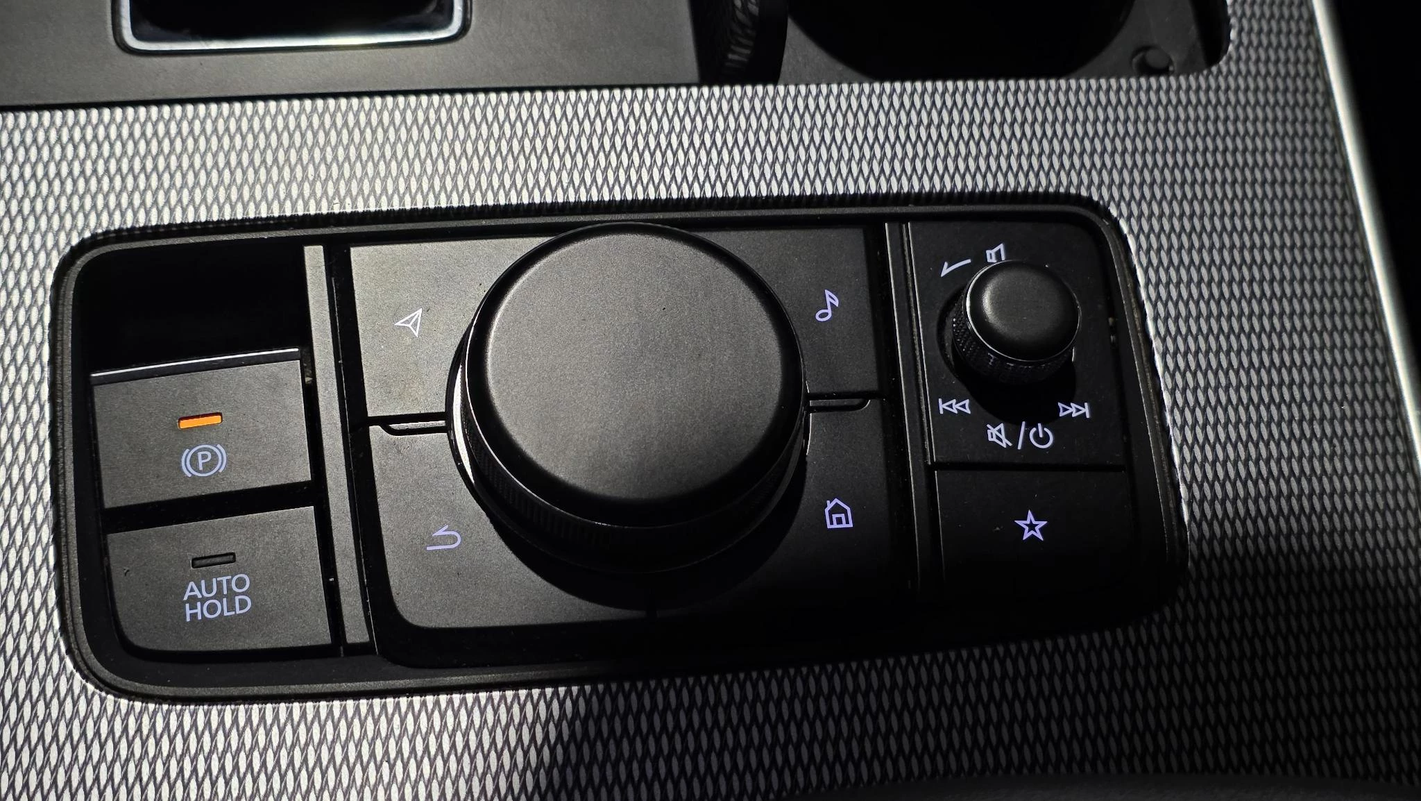 Hoofdafbeelding Mazda CX-60