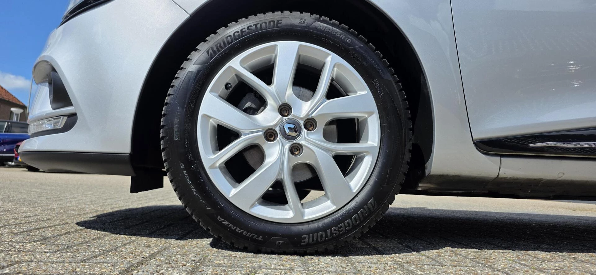 Hoofdafbeelding Renault Clio