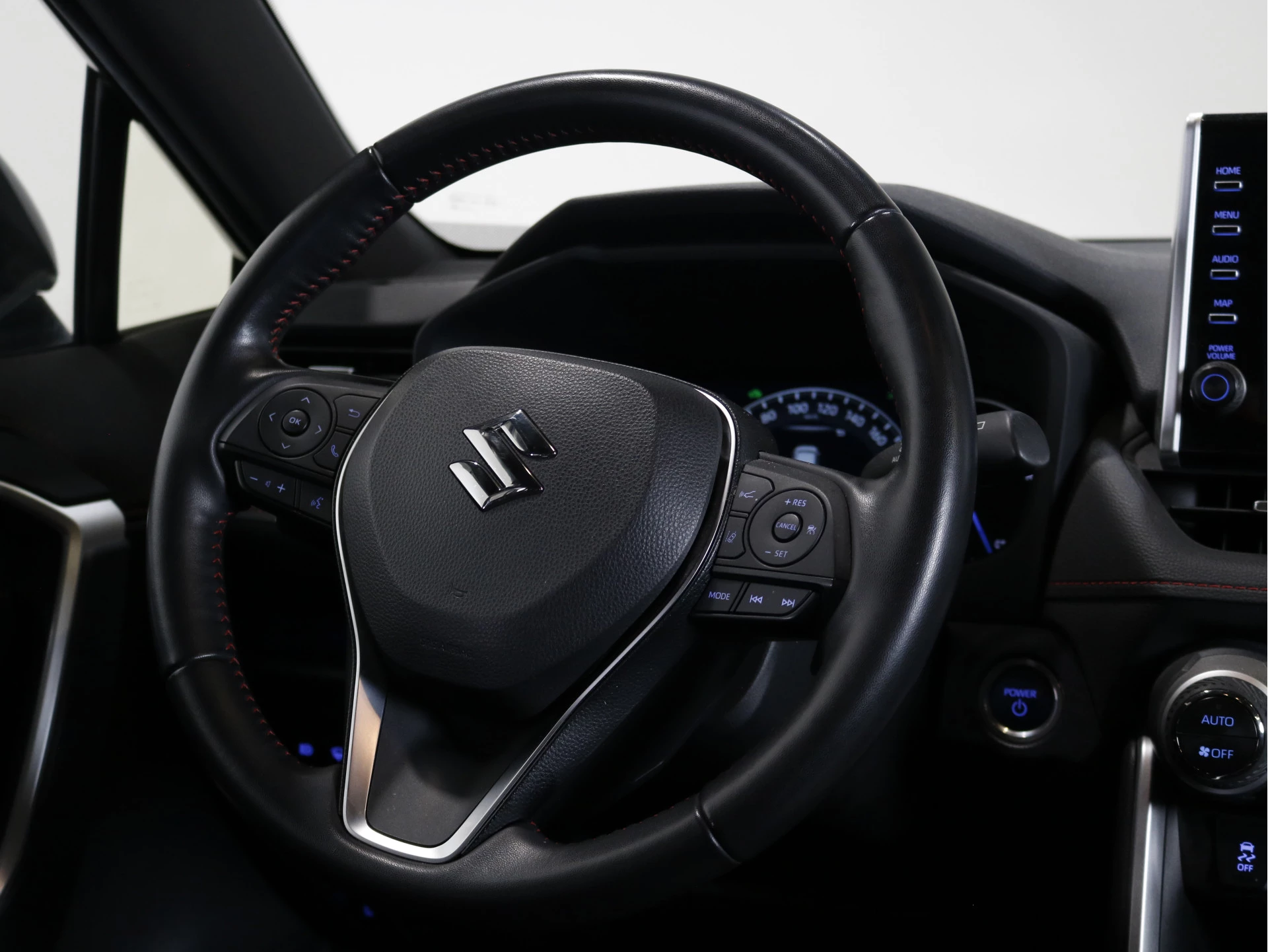 Hoofdafbeelding Suzuki Across