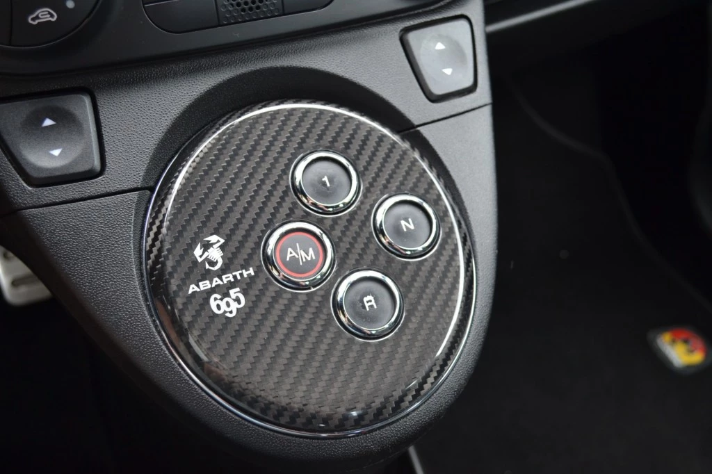 Hoofdafbeelding Abarth 695