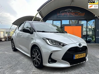 Toyota Yaris 1.5 Hybrid EXECUTIVE PANORAMA JBL HEADUP RIJKLAARPRIJS