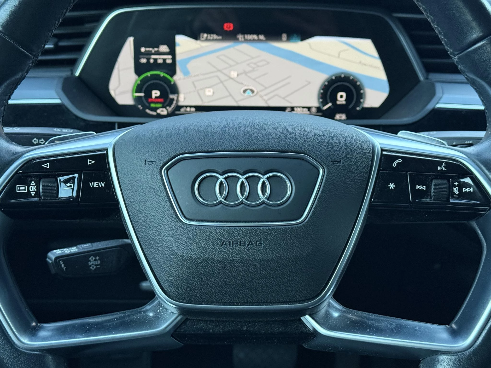 Hoofdafbeelding Audi e-tron