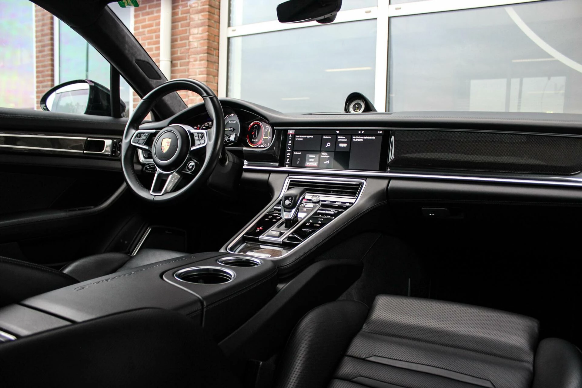 Hoofdafbeelding Porsche Panamera