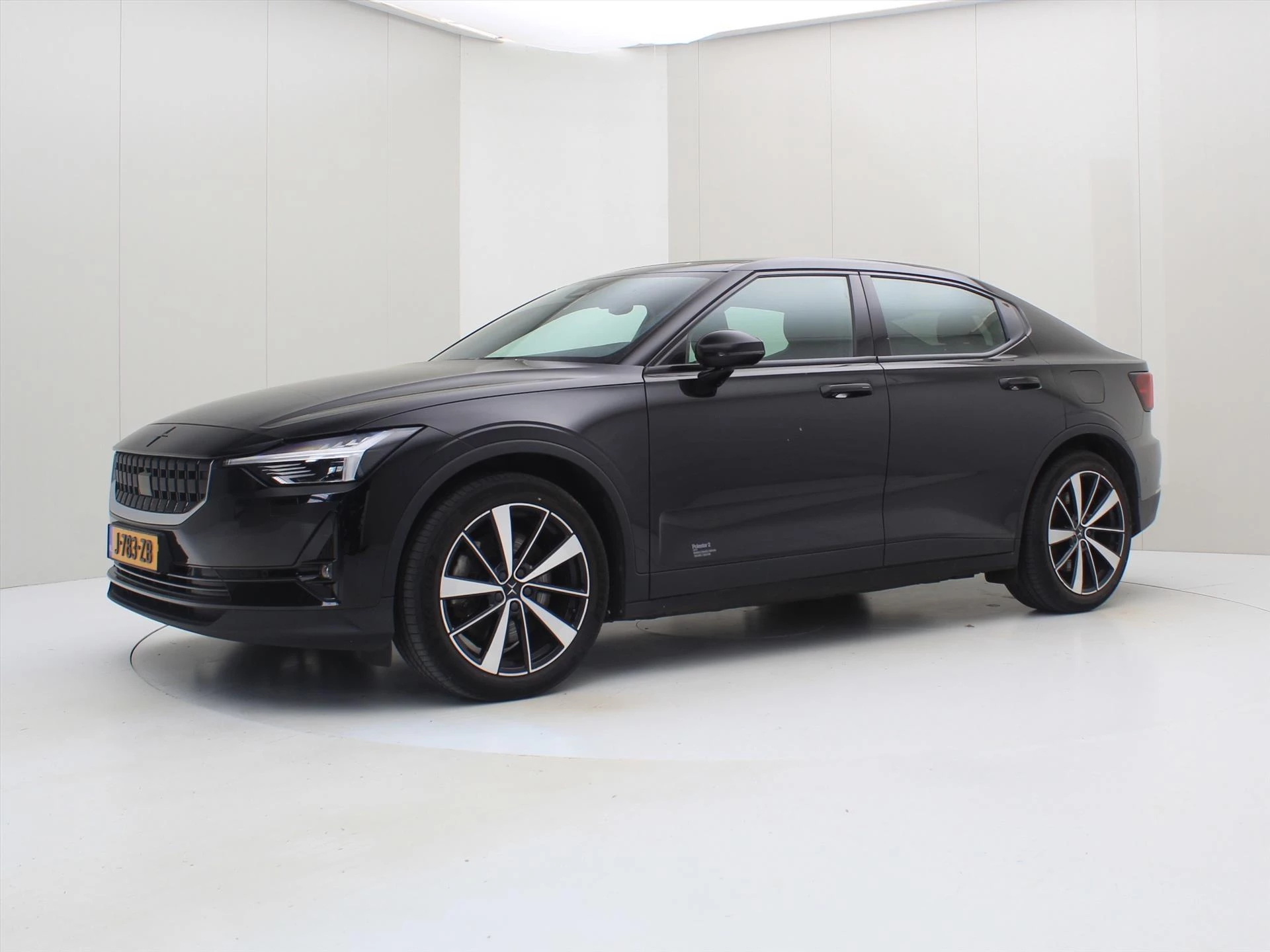 Hoofdafbeelding Polestar 2