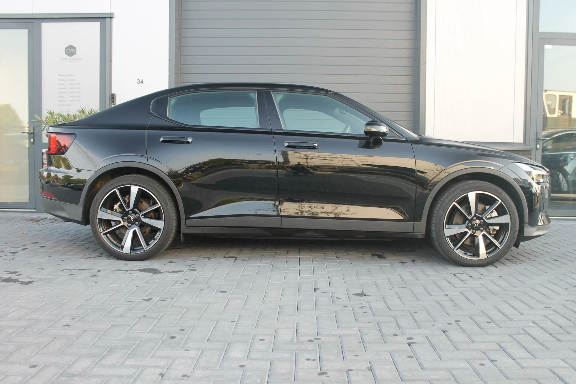 Hoofdafbeelding Polestar 2