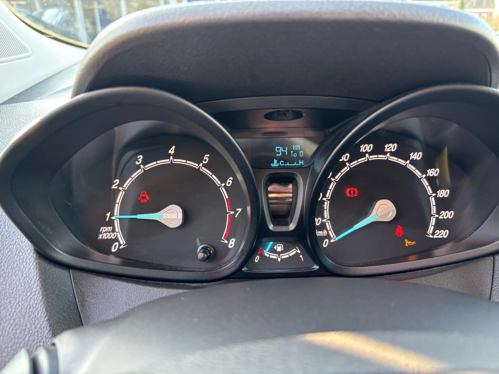 Hoofdafbeelding Ford Transit Courier