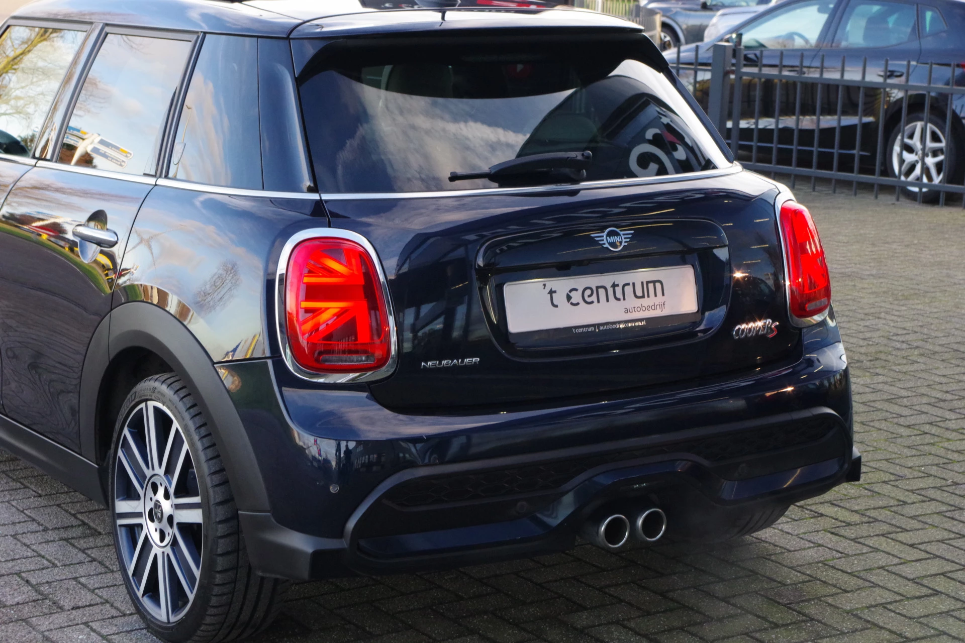 Hoofdafbeelding MINI 5-deurs