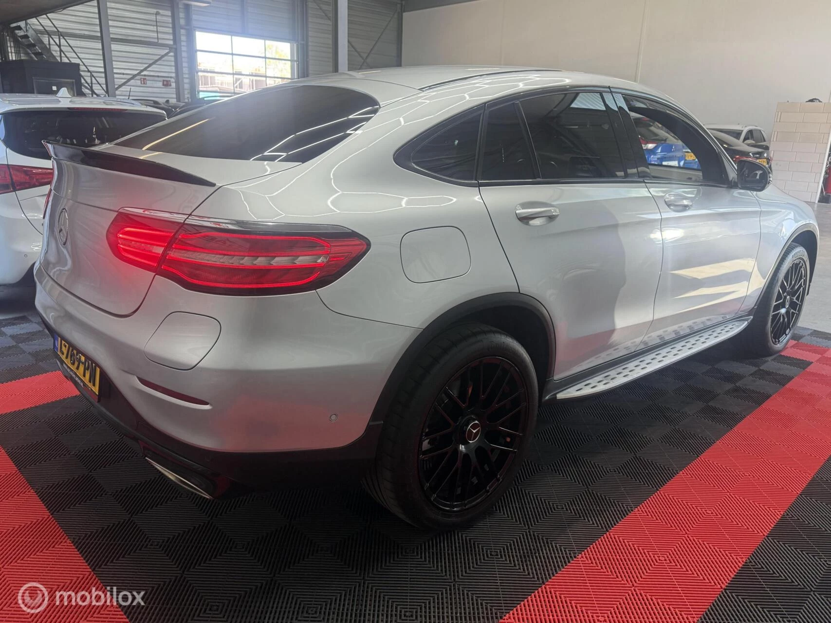 Hoofdafbeelding Mercedes-Benz GLC