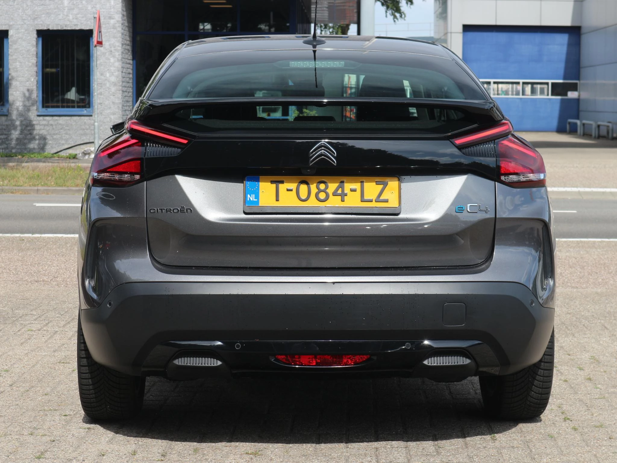 Hoofdafbeelding Citroën ë-C4