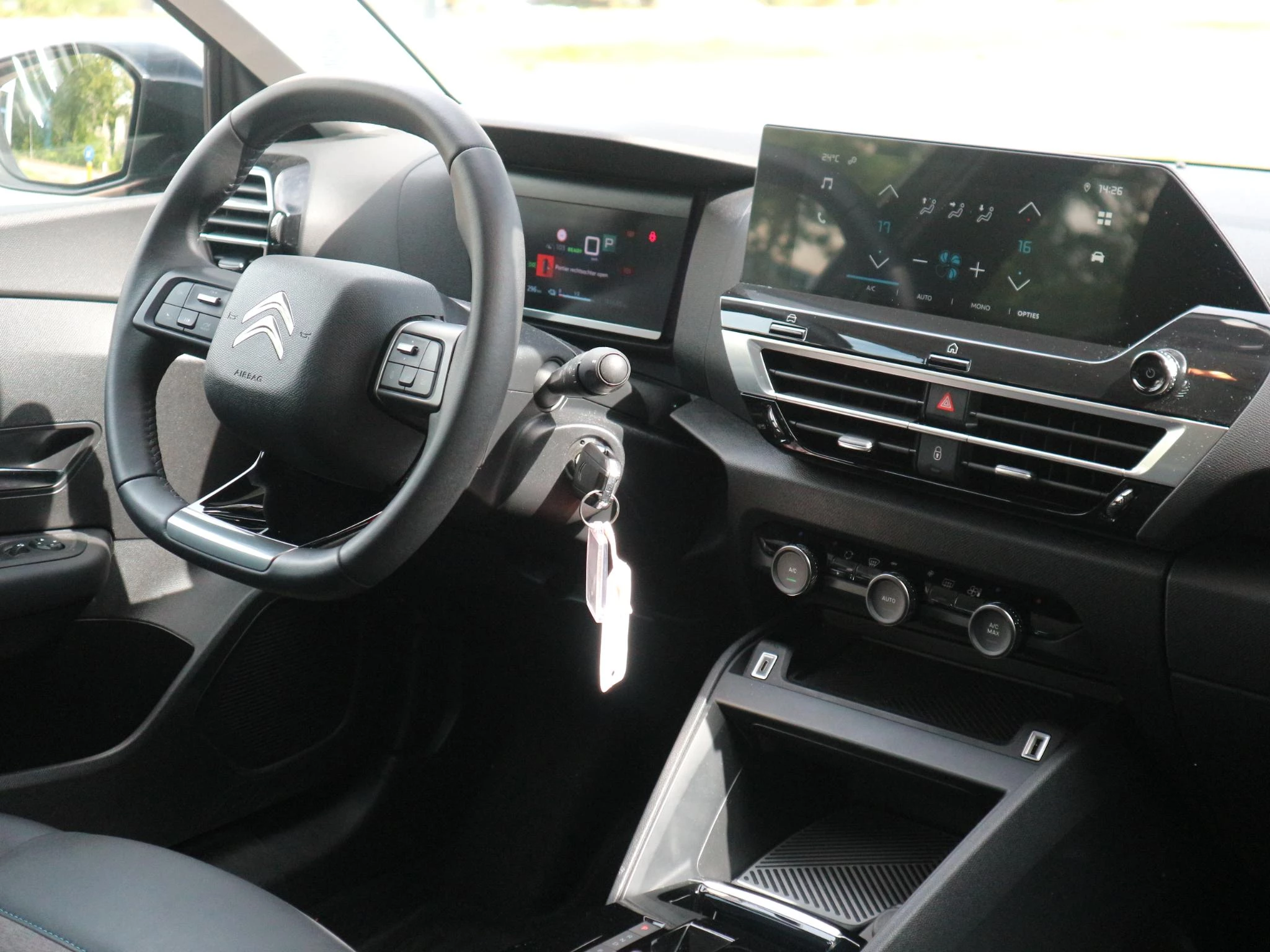 Hoofdafbeelding Citroën ë-C4