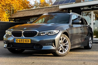 BMW 3-serie Touring 318i High Executive Edition I NAP I Panoramadak I 1e Eigenaar I Zeer netjes