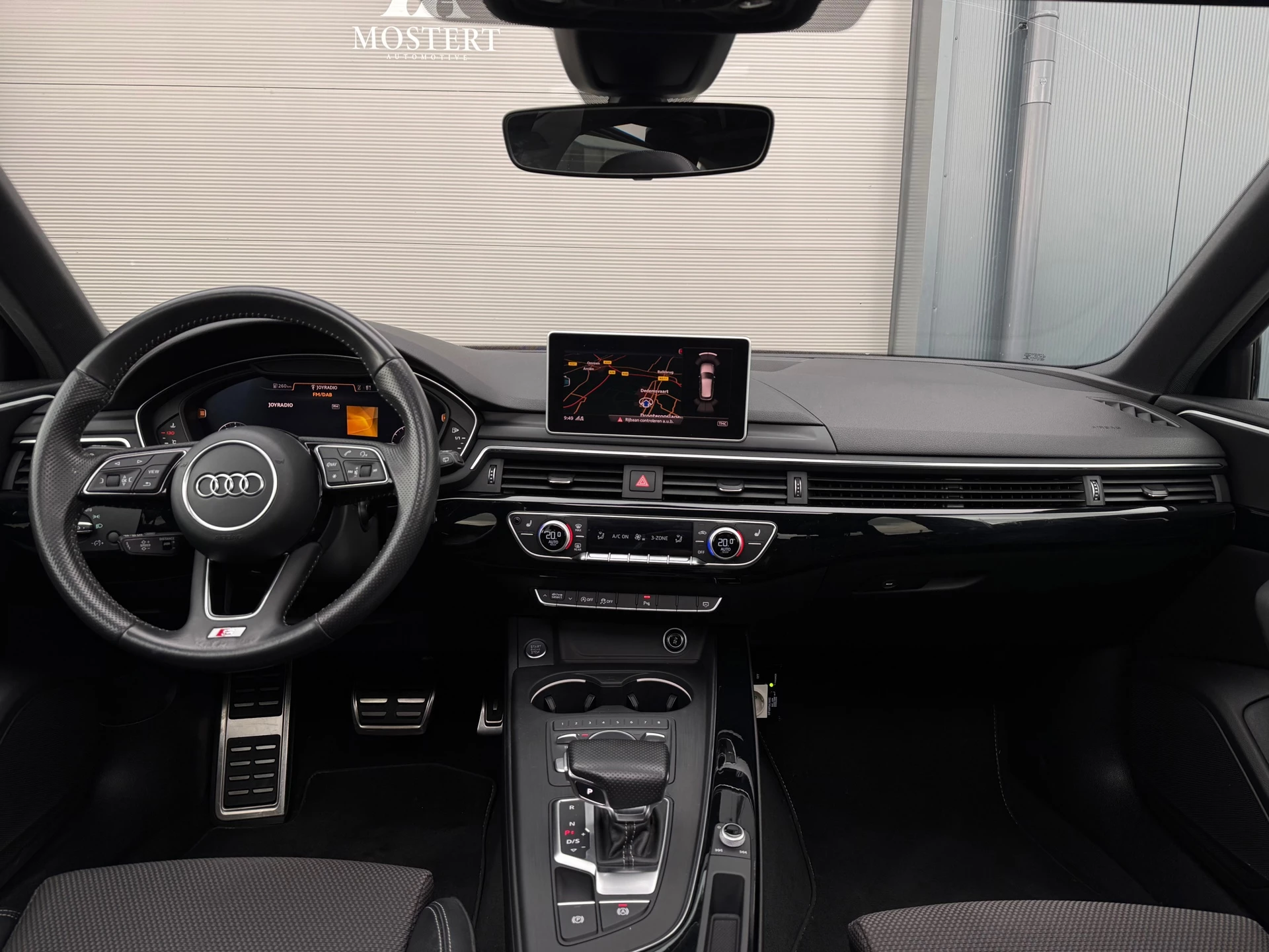 Hoofdafbeelding Audi A4