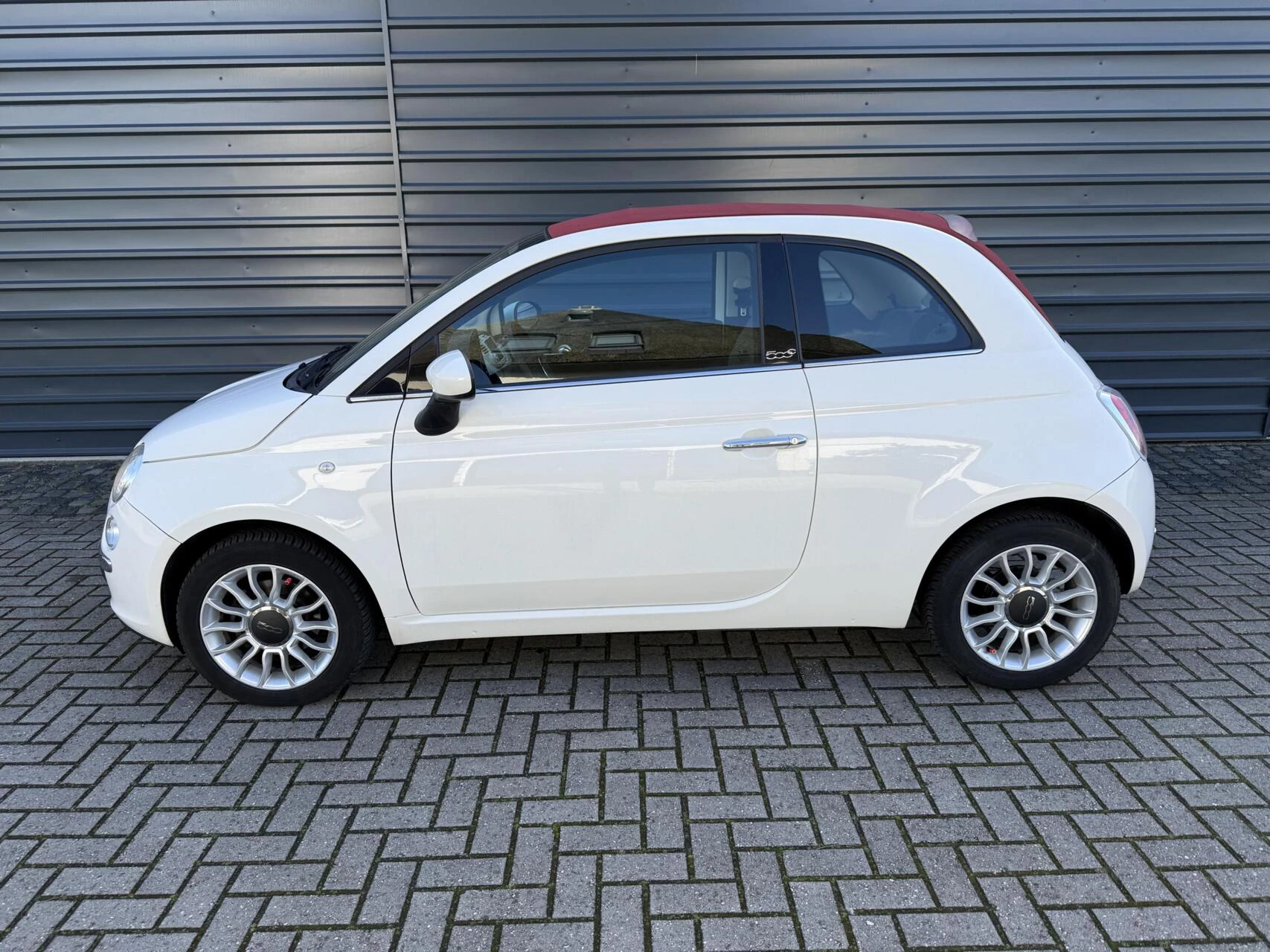 Hoofdafbeelding Fiat 500C