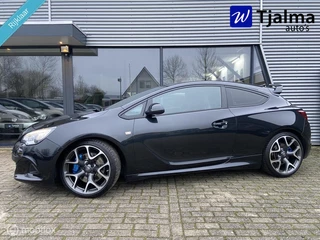 Hoofdafbeelding Opel Astra Opel Astra GTC 2.0 Turbo OPC