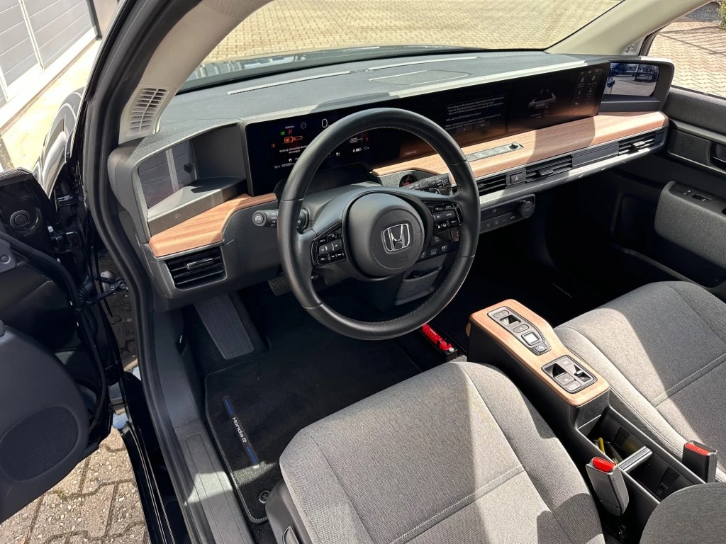 Hoofdafbeelding Honda e