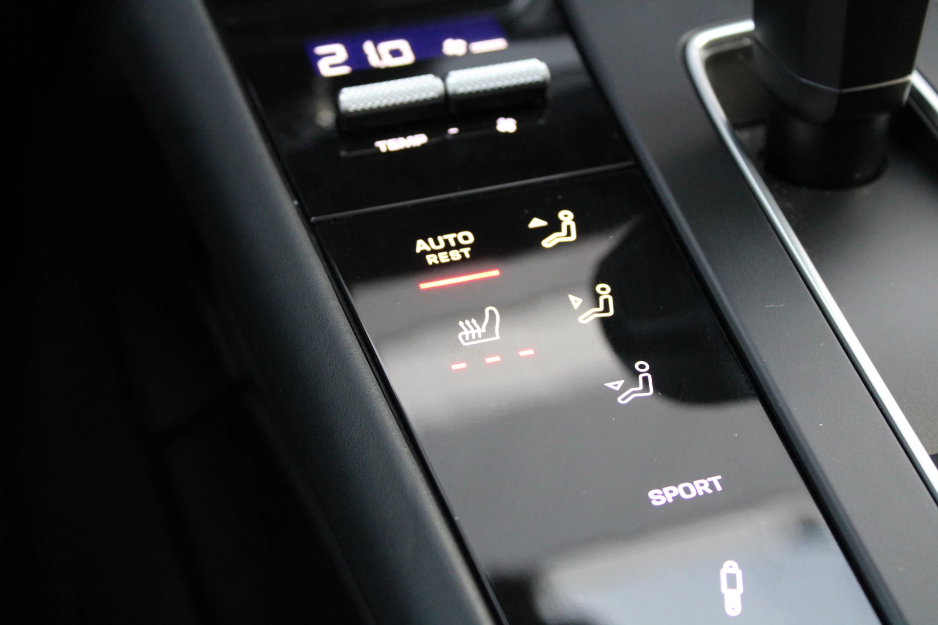 Hoofdafbeelding Porsche Macan