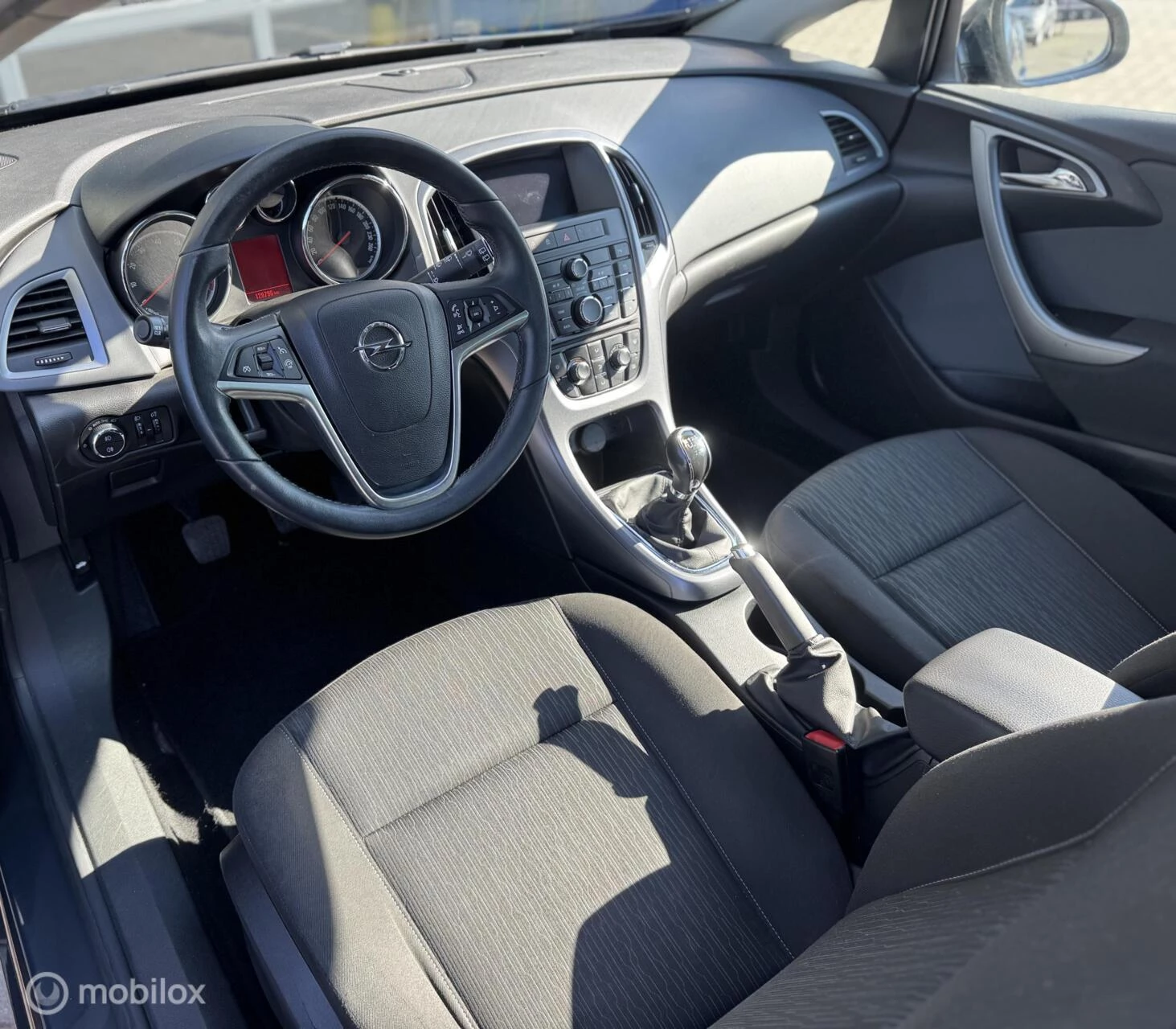 Hoofdafbeelding Opel Astra