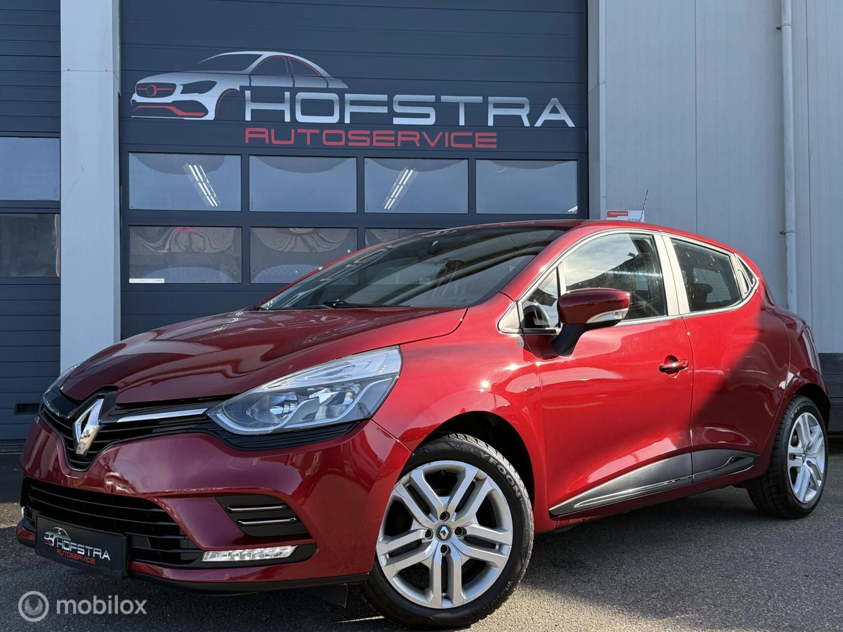 Hoofdafbeelding Renault Clio